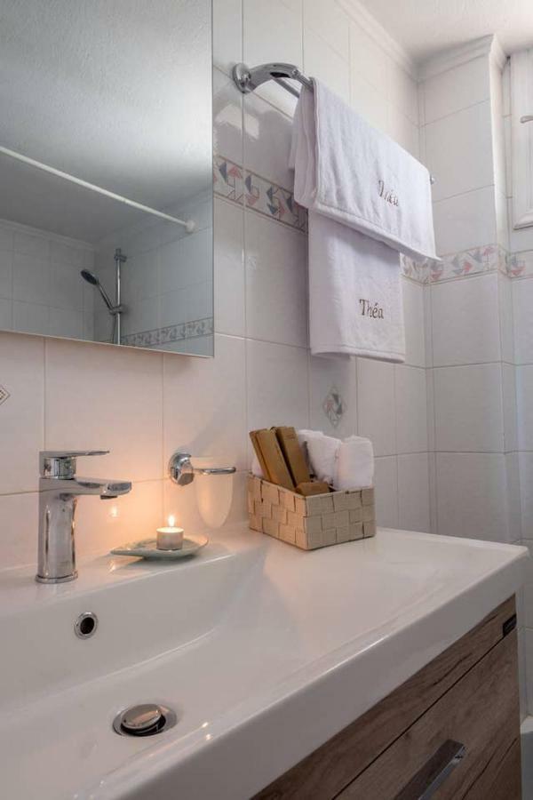 Thea Apartment Istron Екстериор снимка