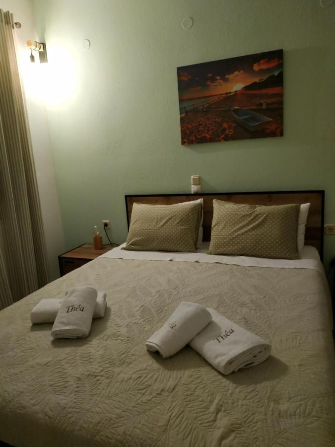 Thea Apartment Istron Екстериор снимка
